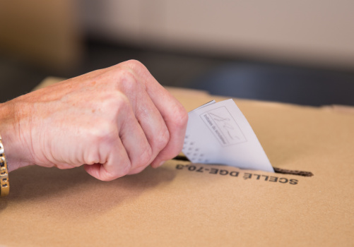 Travailler aux élections